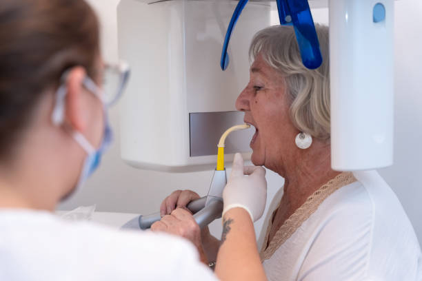 Best Weekend Emergency Dentist in Fontana, CA